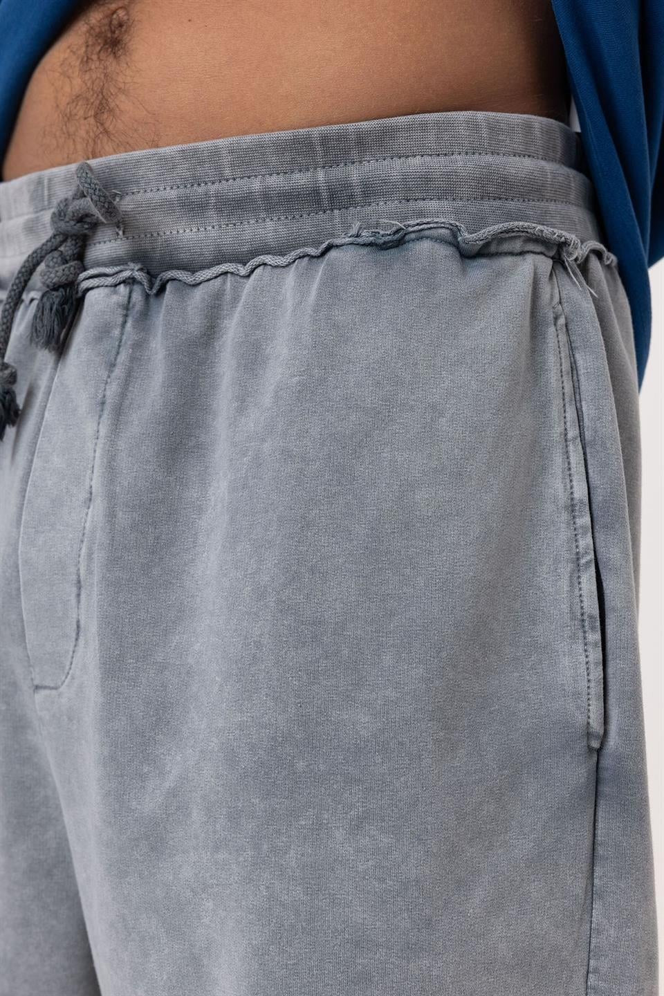 Oversized Shorts (Machine Washable)