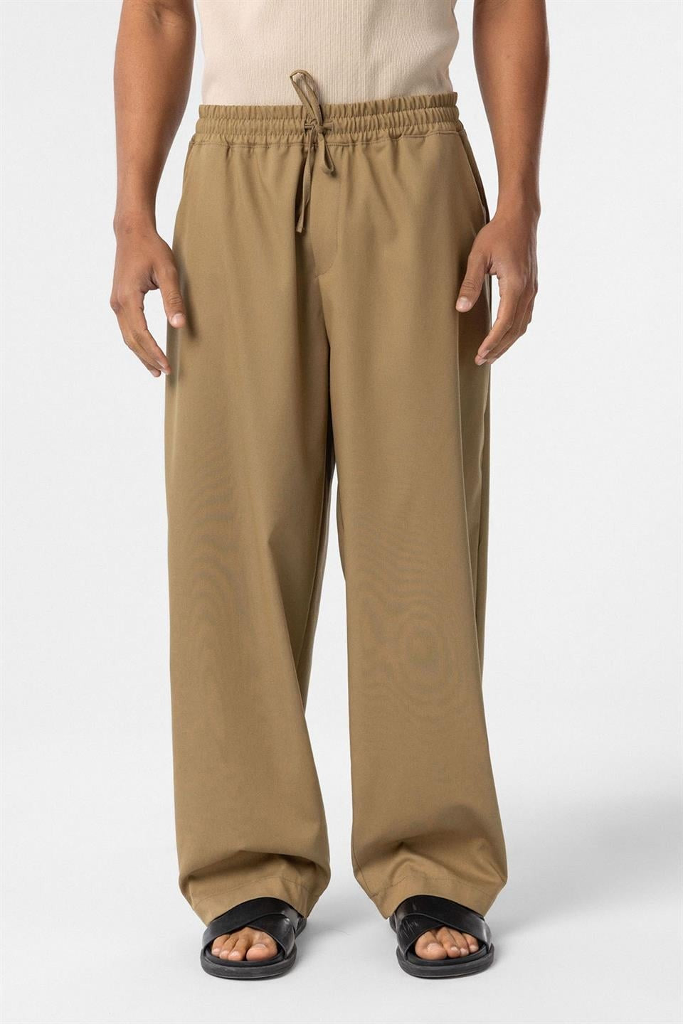 Baggy Pants with an Elastic Waistband