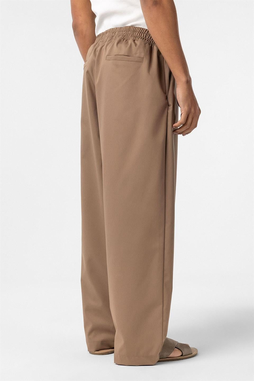 Baggy Pants with an Elastic Waistband