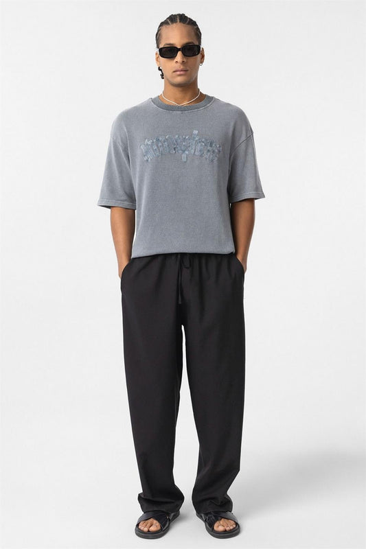 Baggy Pants with an Elastic Waistband