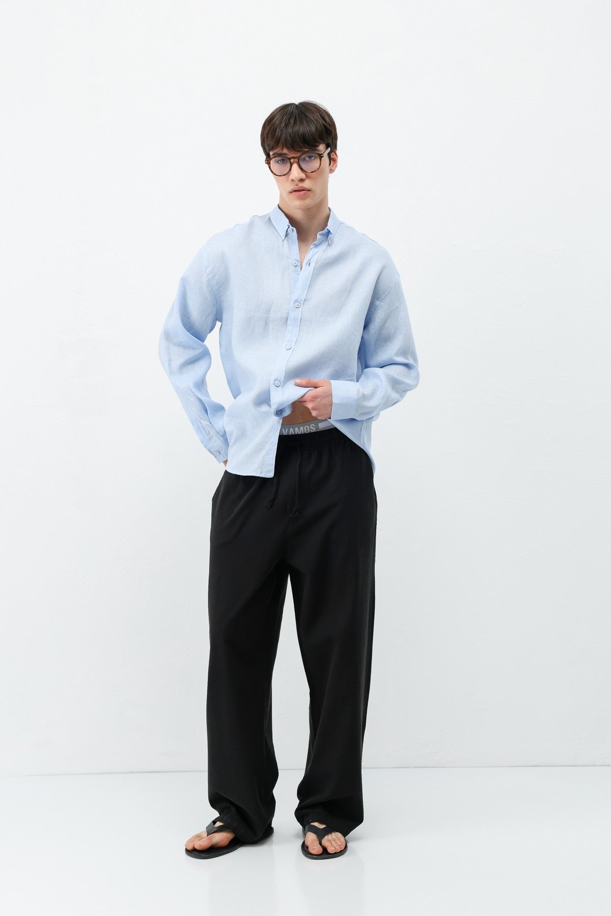 Baggy-Fit Linen Pants with Elastic Waistband