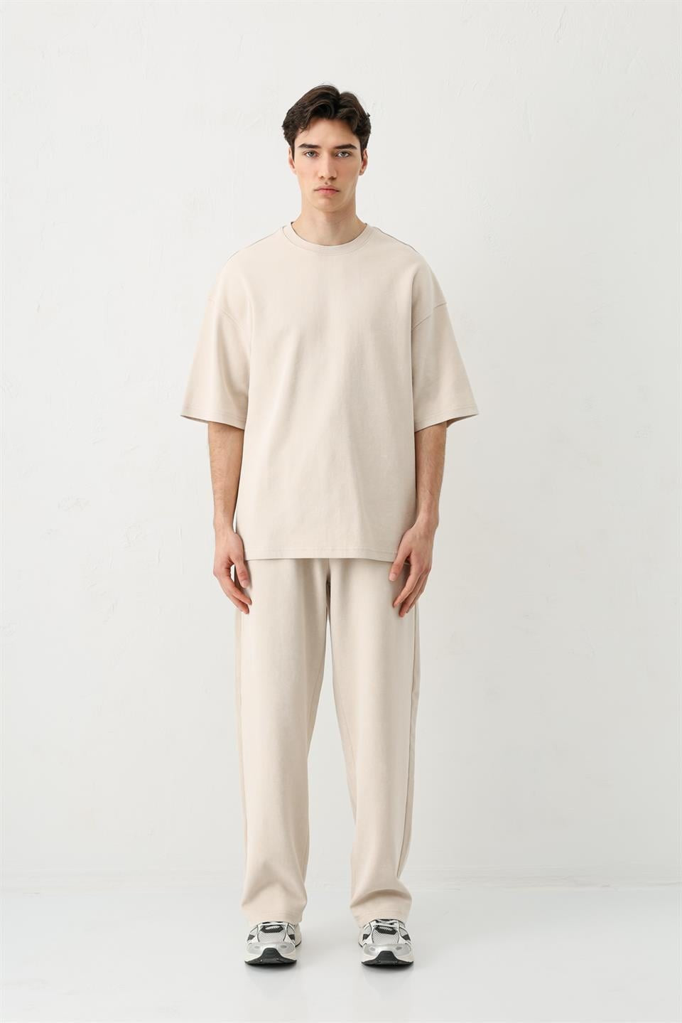 Baggy-Fit Pre-Washed Sweatpants