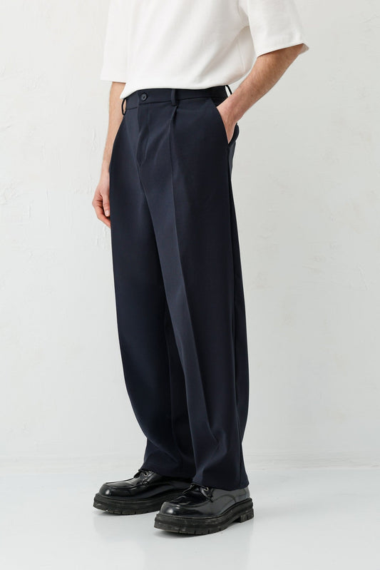 Baggy-Fit Pleated Pants