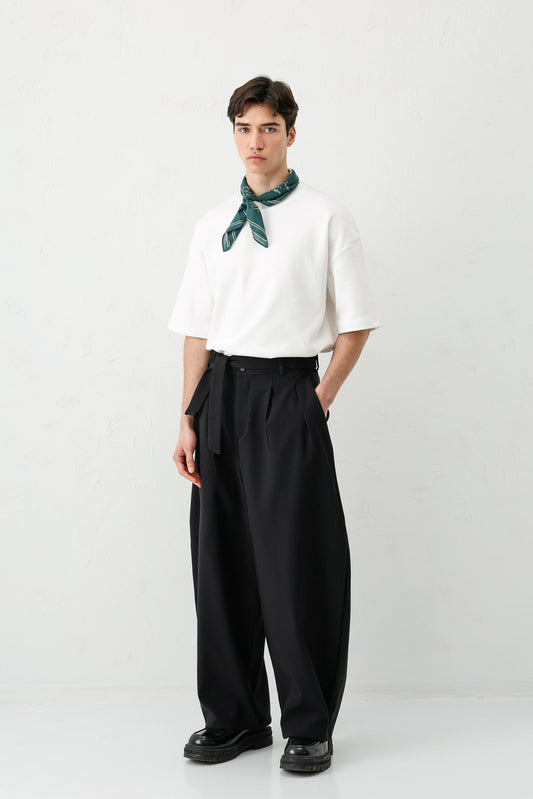 Barrel Fit, Tailored Fit, Belted Pants