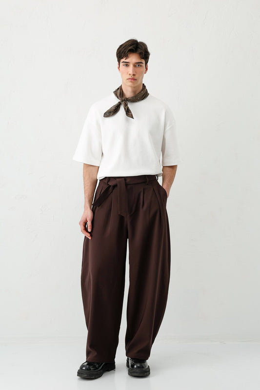 Barrel Fit, Tailored Fit, Belted Pants