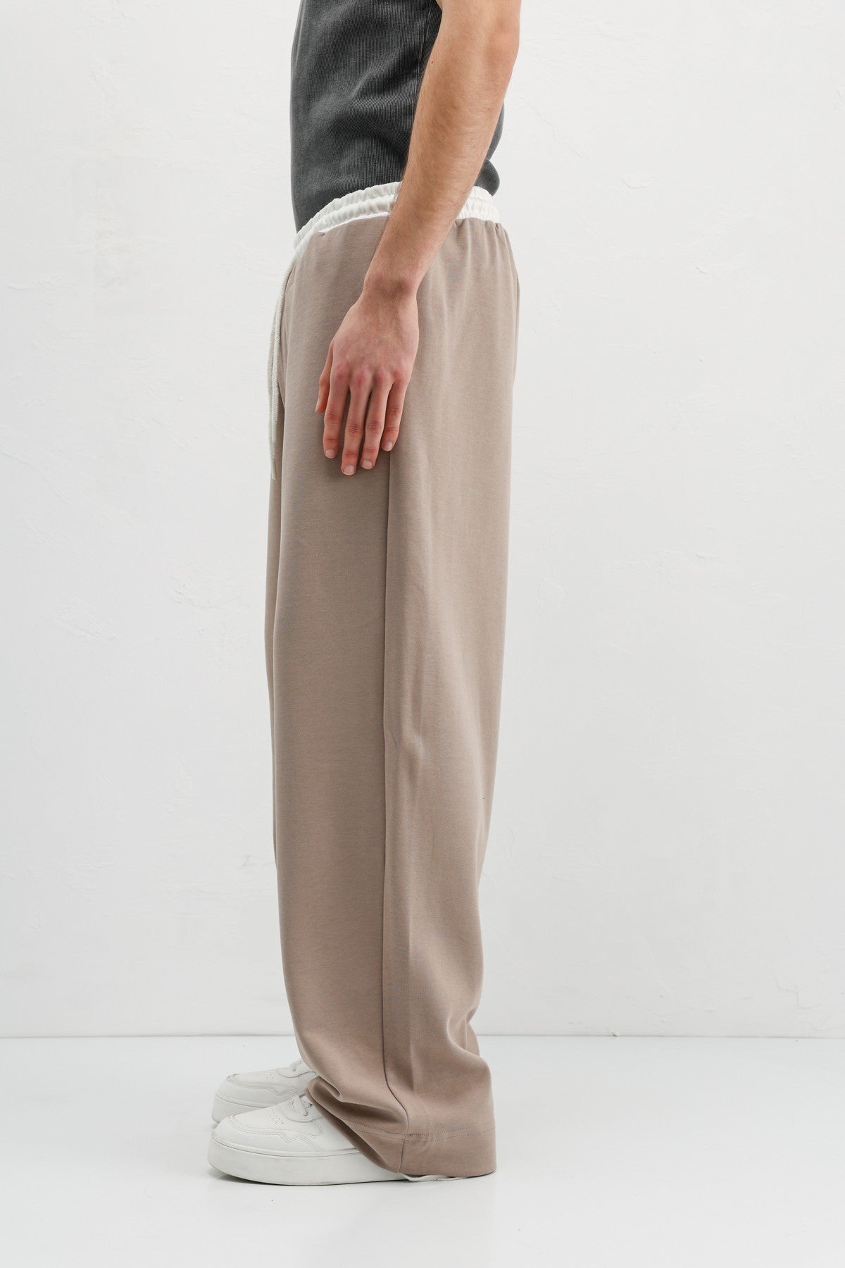 Baggy-Fit Sweatpants