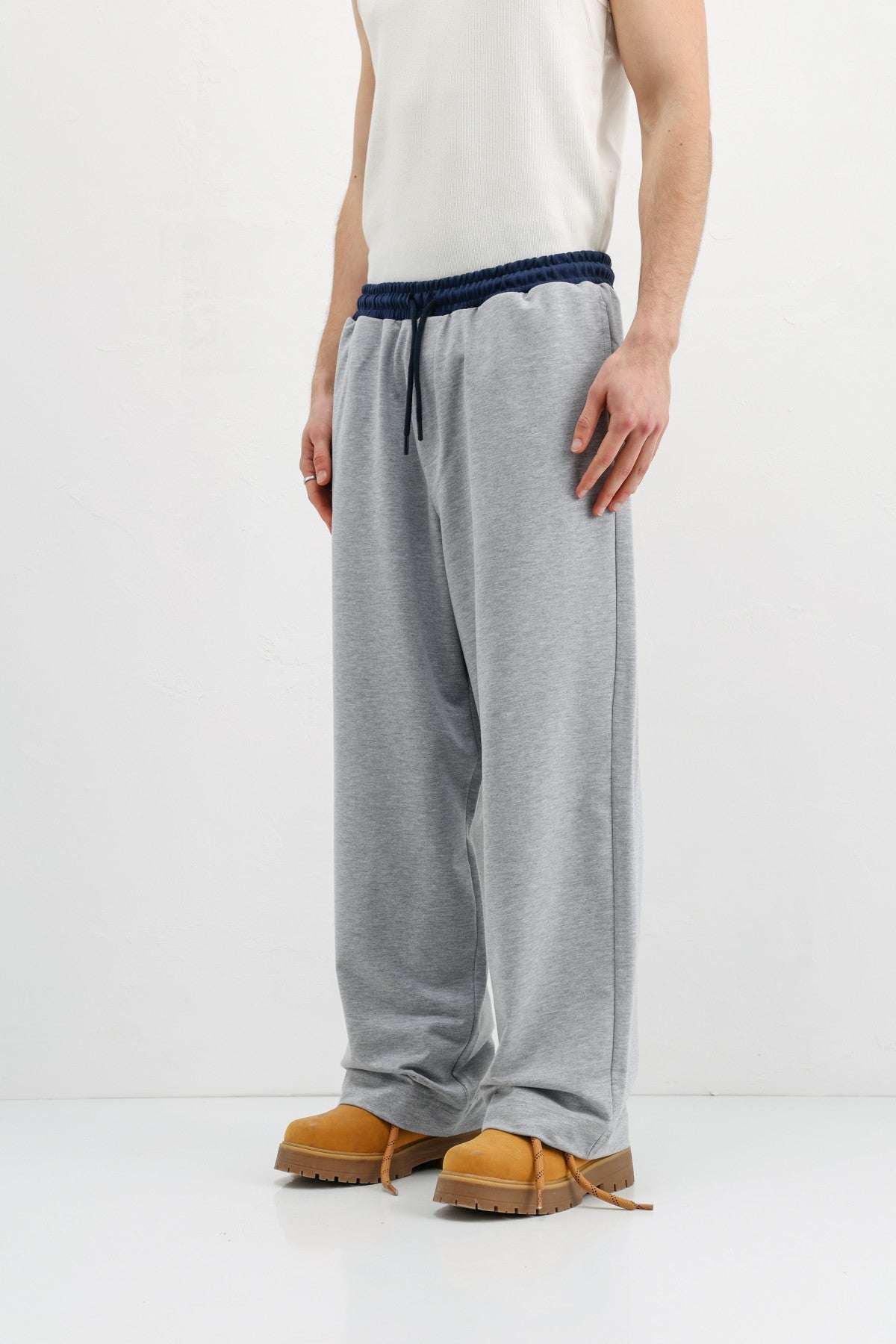 Baggy-Fit Sweatpants