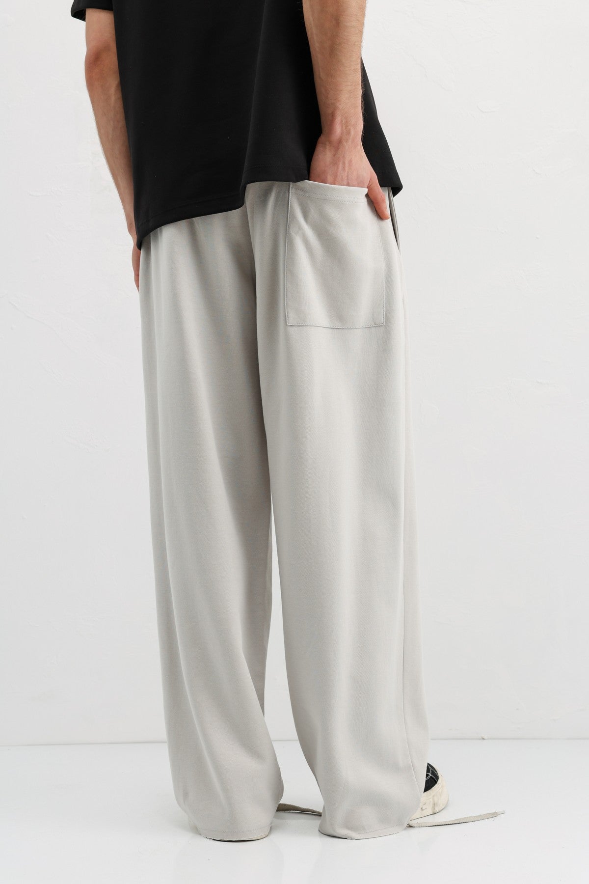 Baggy-Fit Sweatpants