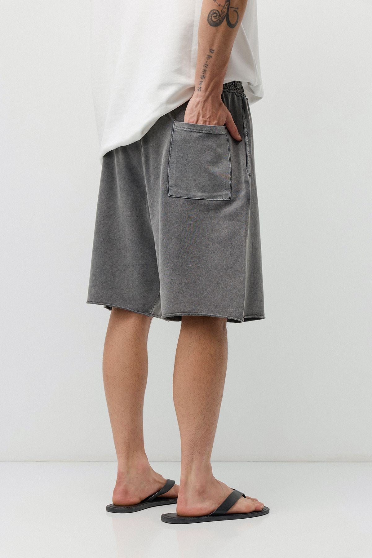 Oversized Washed Shorts