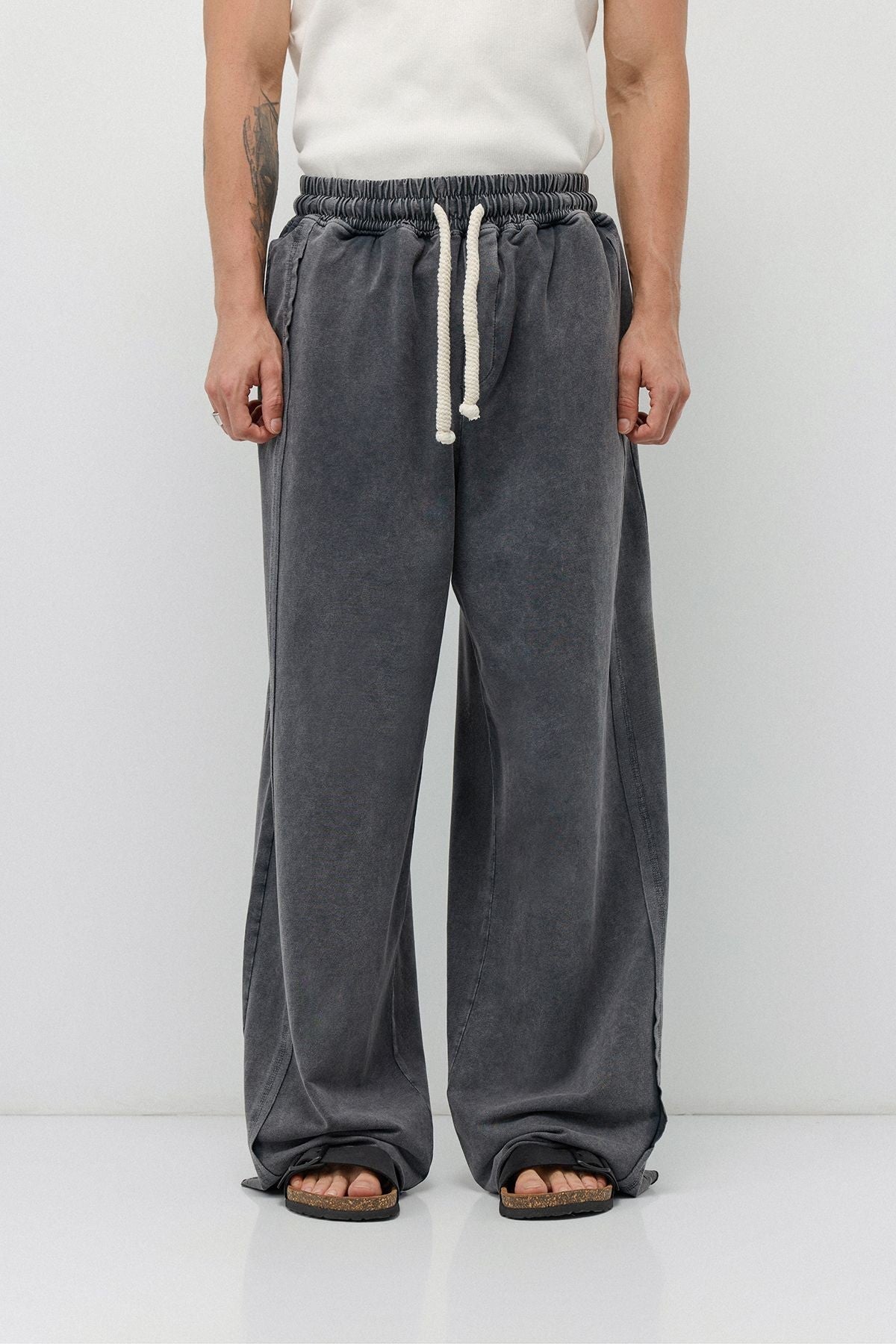 Pre-Washed Baggy Sweatpants