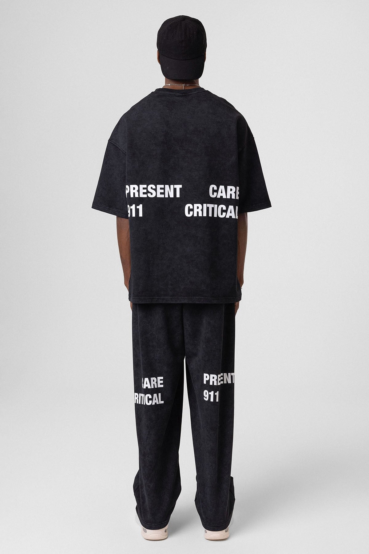 Oversized Sweatsuit Set with Back Print (Washed)