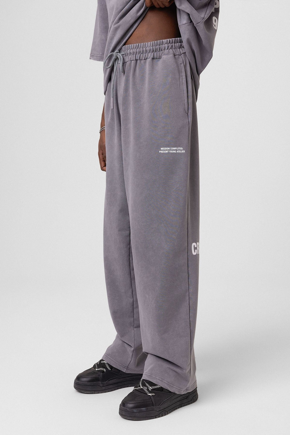 Oversized Sweatsuit Set with Back Print (Washed)