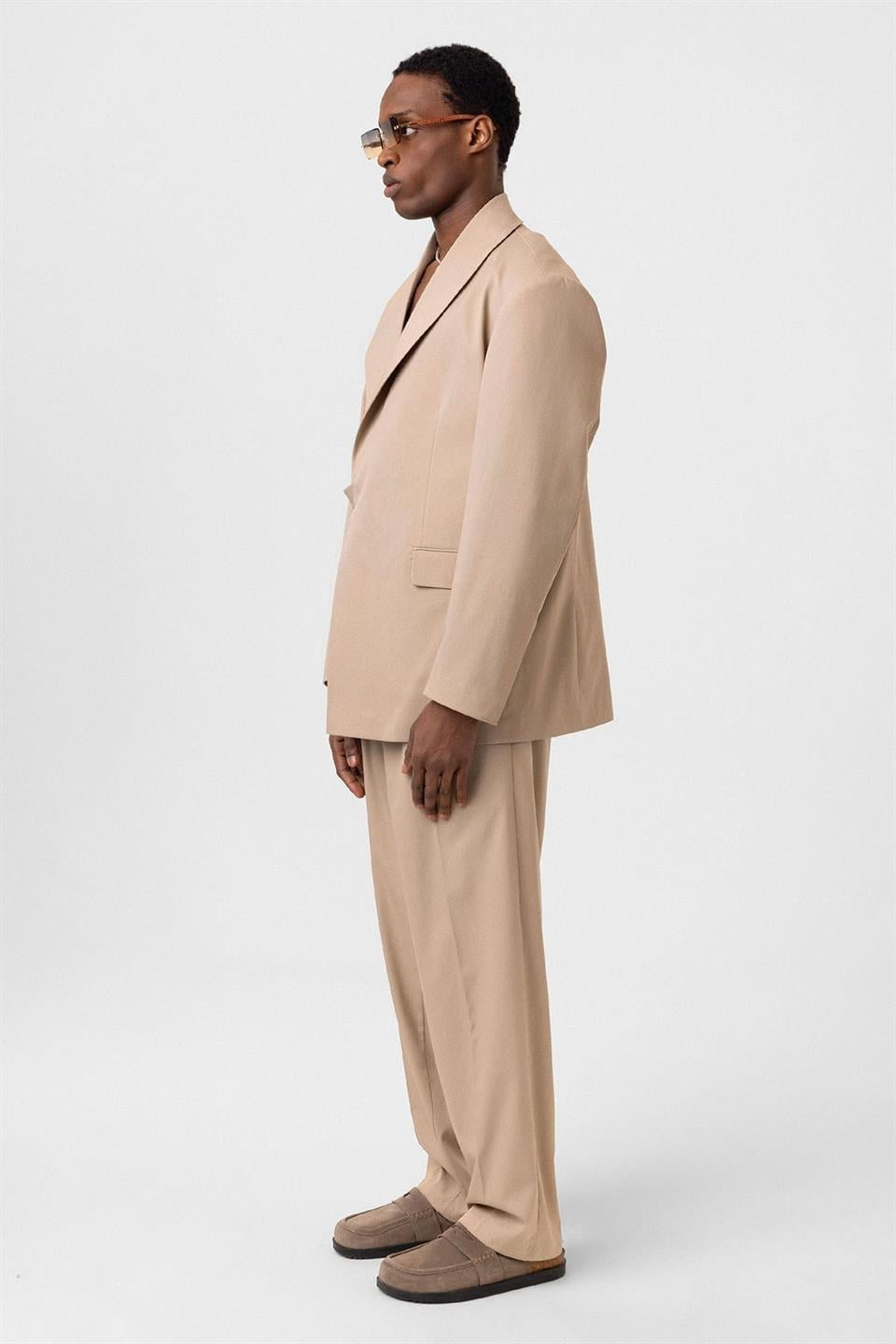 Oversized Belted Suit