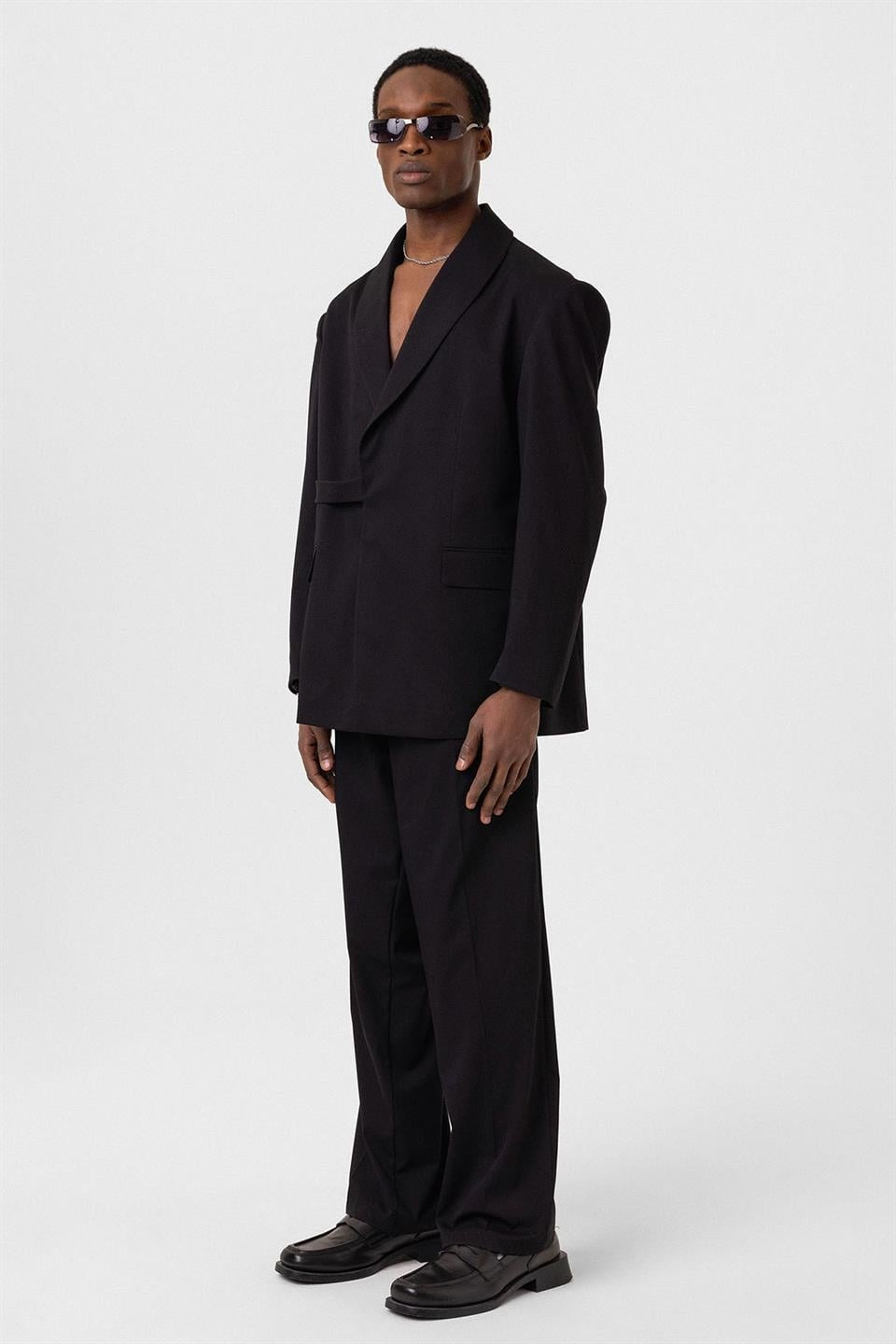 Oversized Belted Suit