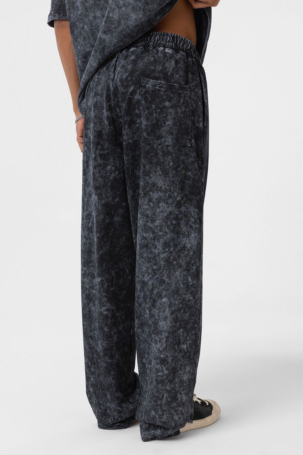 Oversized Sweatsuit Set with Back Print (Washed Look)