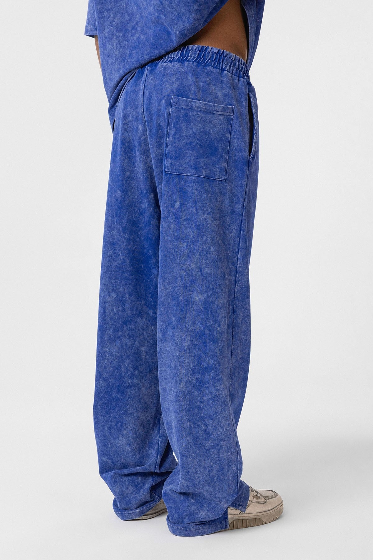 Oversized Sweatsuit Set with Back Print (Washed Look)