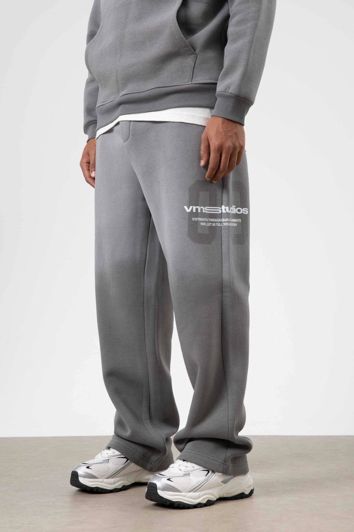 Oversized Printed Sweatsuit Set