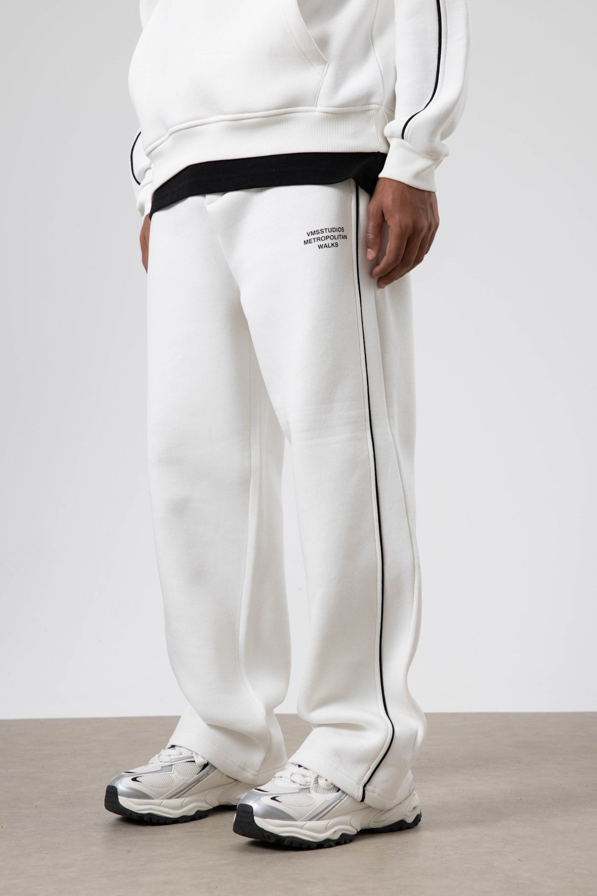 Oversized Sweatsuit Set with Stripe Details