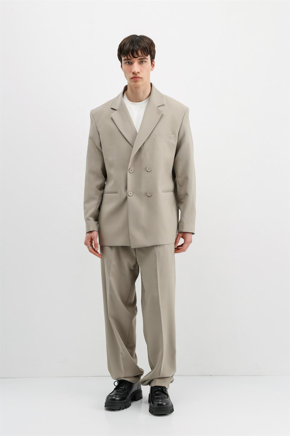 Oversized Double-Breasted Suit