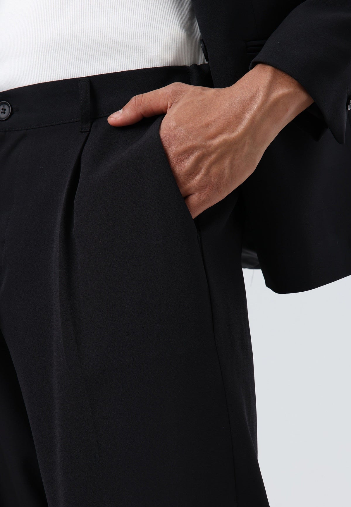 Oversized Double-Breasted Suit