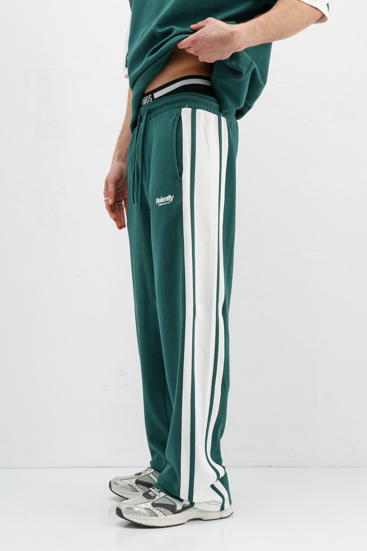 Oversized Printed Sweatsuit Set