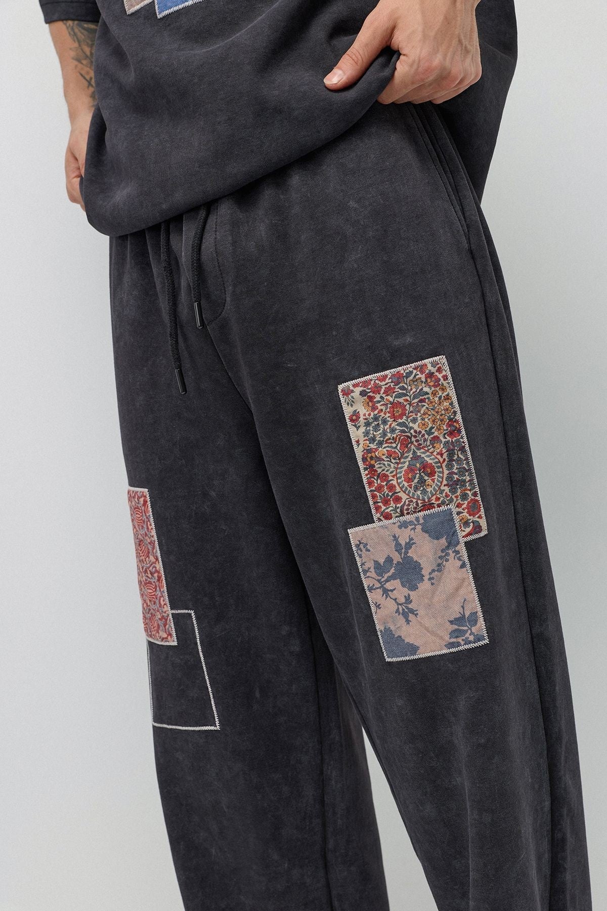Oversized Printed Sweatsuit Set, Black