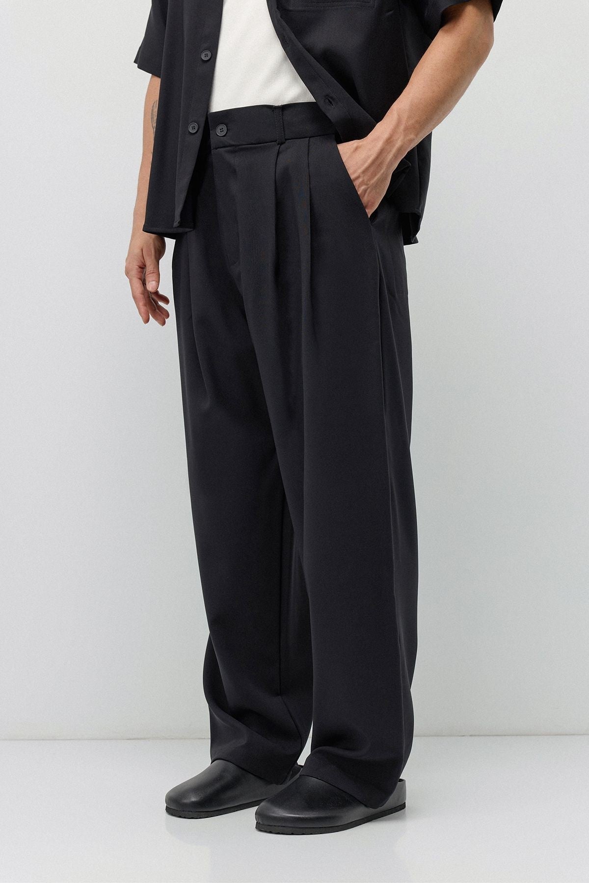 Relaxed-Fit Oversized Shirt and Pants Set