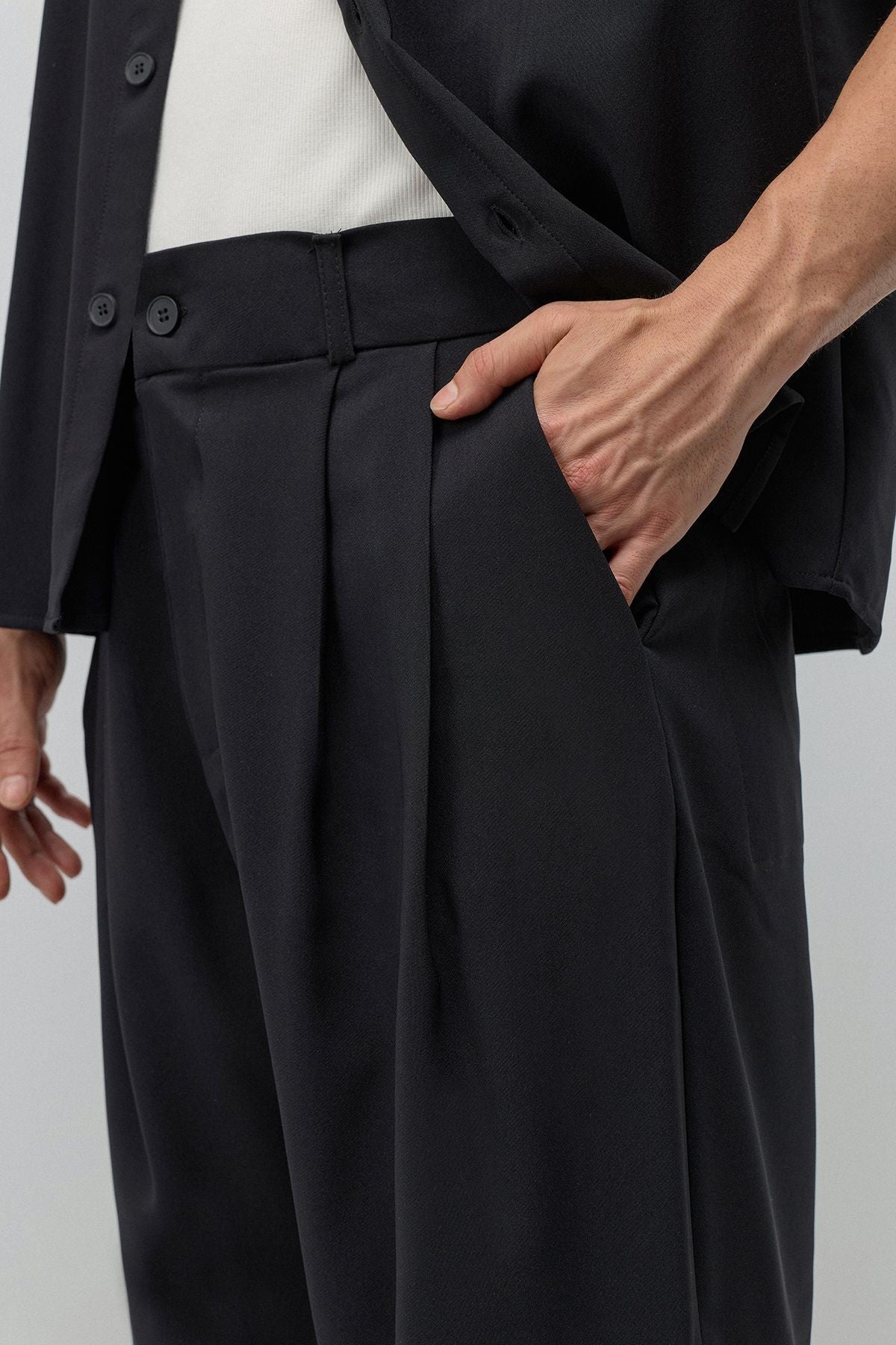 Relaxed-Fit Oversized Shirt and Pants Set