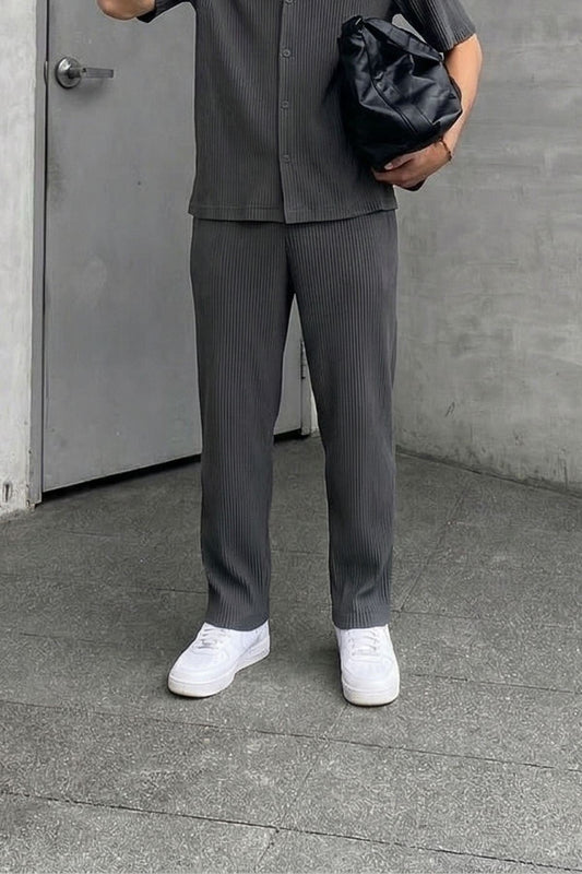 Drawstring Baggy-Fit Pants